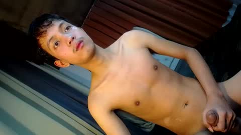 urhot_johny online show from June 26, 7:58 am