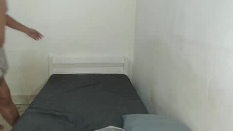 Roiyals online show from December 25, 7:56 pm