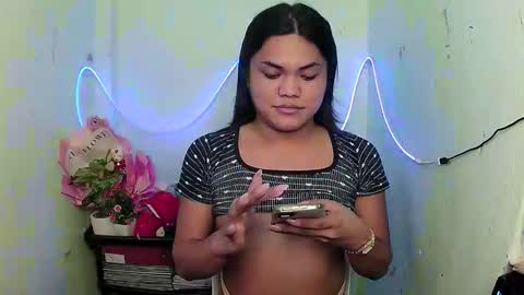 urhottie_bella online show from October 6, 8:10 am