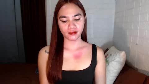 Snapshot of urhottylicious_cum chatting on February 26, 11:30 pm urhottylicious_cum online show from February 26, 11:30 pm