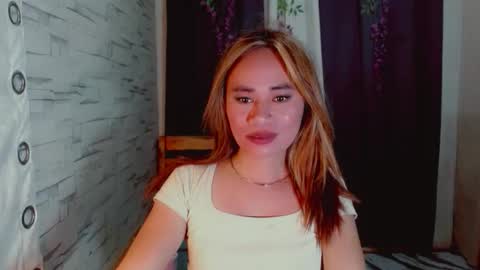 urlovely_che online show from February 3, 1:59 pm