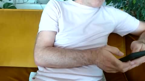 Snapshot of uropportunity chatting on September 27, 9:18 am Dutchsoftie online show from September 27, 9:18 am