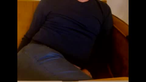 Dutchsoftie online show from November 8, 6:33 pm