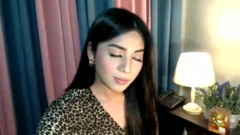 JUST CALL ME CALI online show from November 6, 12:41 pm