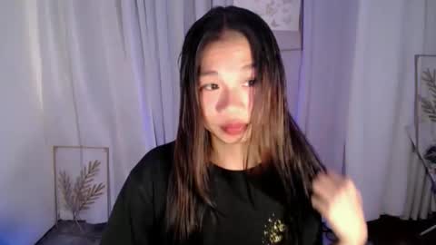 JUST CALL ME LLANA online show from February 3, 9:46 am