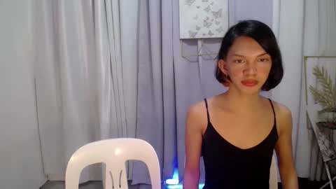 JUST CALL ME LLANA online show from January 15, 6:22 am