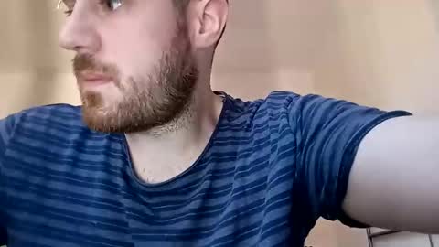ursweetdreamx online show from June 11, 7:50 am
