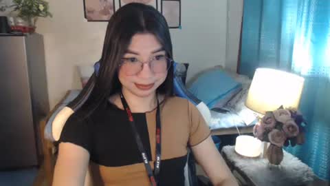 Ashley Kate Mateo Gray online show from February 13, 8:06 am