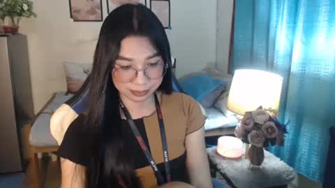 Ashley Kate Mateo Gray online show from February 26, 2:59 pm
