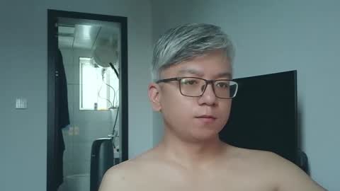 uuuffuu online show from September 17, 8:40 am