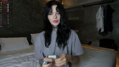 Eva online show from October 5, 12:57 pm