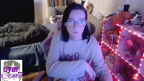 Cara online show from October 25, 12:49 pm