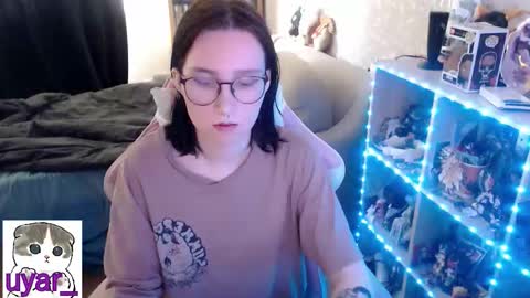 Cara online show from September 11, 11:33 am