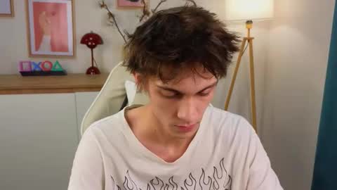 Valora online show from October 12, 1:48 pm