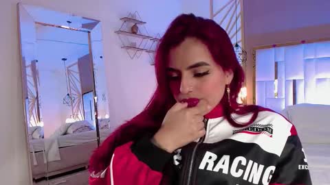 valeriee miller online show from December 18, 3:35 am