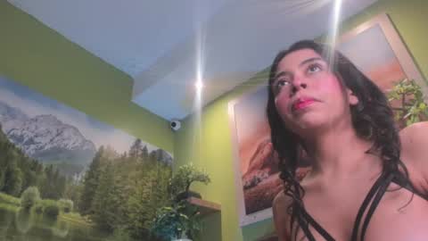 vainilla_heart online show from October 5, 12:57 pm