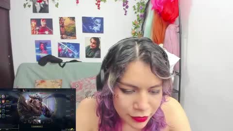 Vaiolet1314 online show from May 23, 3:24 am