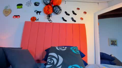 VALENTINA  3 online show from October 31, 12:27 pm