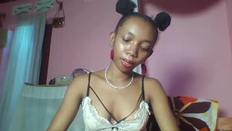 valencia302364 online show from February 17, 2:38 pm