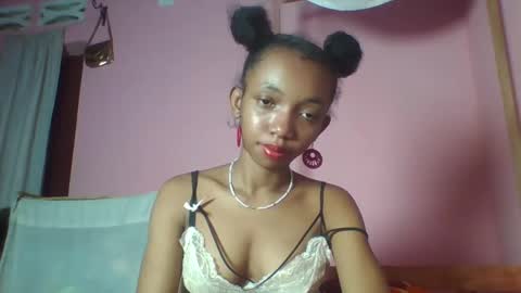 valencia302364 online show from February 3, 3:59 pm