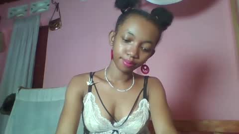 valencia302364 online show from February 1, 5:07 am