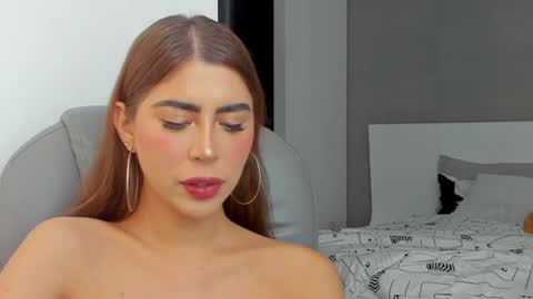 Angela online show from March 11, 7:36 pm