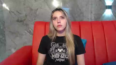 Valentina online show from March 4, 9:56 pm