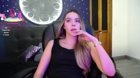 Valentina online show from May 13, 7:56 pm