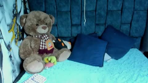 valentinaklean1 online show from July 9, 4:38 am