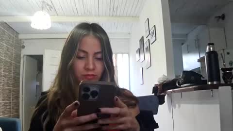 valentinaseleni24 online show from October 8, 8:59 pm