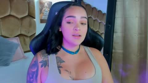   online show from March 8, 1:36 pm