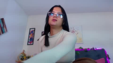 V A L E N T I N I online show from February 26, 2:31 pm