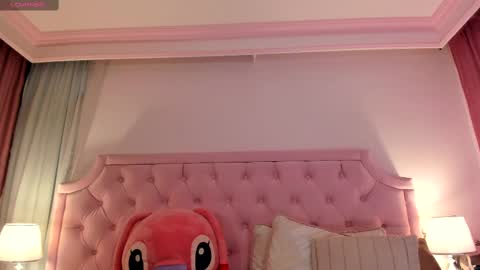 Vale Toro  online show from February 20, 12:04 pm