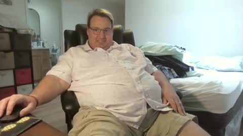 Wren V. online show from September 19, 9:18 pm