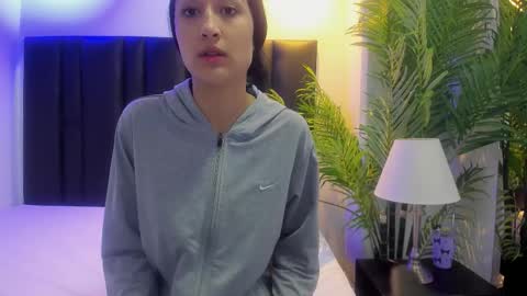 valeri_tafur online show from January 17, 10:57 am