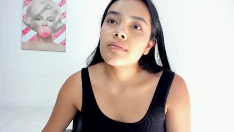 valeria_miller69 online show from June 12, 2:49 pm