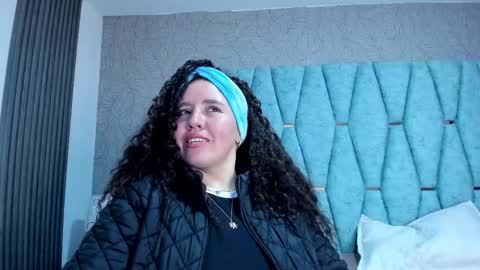 Valeria online show from September 29, 1:10 pm