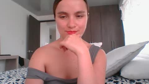 valeriafrannco online show from March 27, 8:54 pm