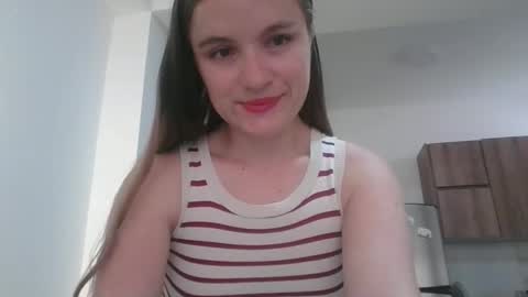 valeriafrannco online show from October 6, 7:10 pm