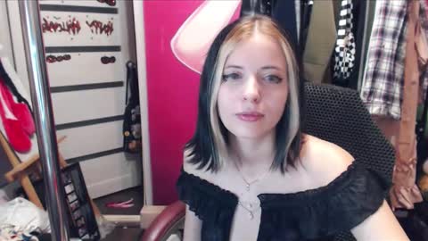 Snapshot of valeriaxkiss chatting on January 9, 5:22 pm ValeriaXKiss online show from January 9, 5:22 pm