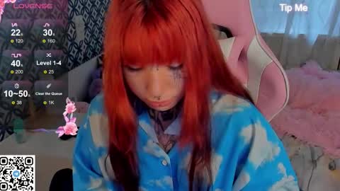 Snapshot of valerie_dolls chatting on September 15, 2:18 pm Valerie online show from September 15, 2:18 pm