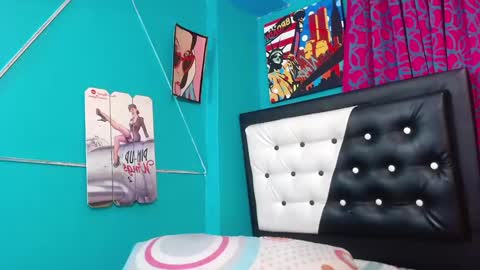 Snapshot of valerie_mase chatting on January 24, 4:49 pm vale online show from January 24, 4:49 pm
