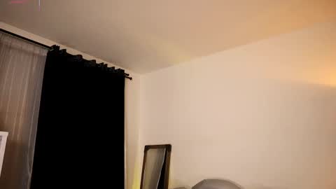 Valerie Style3 online show from September 12, 4:03 am