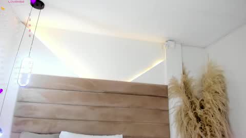 valeri online show from October 18, 12:31 pm