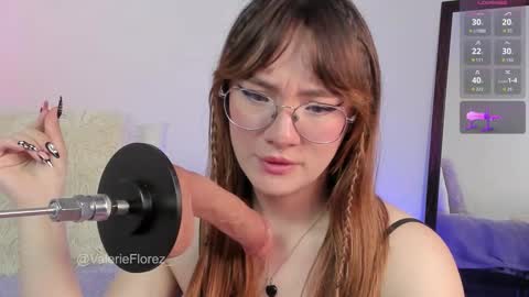 Valerie  Ig valerieflorez  online show from October 24, 2:34 am