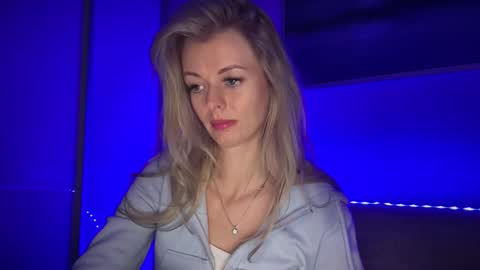 Valerie  online show from April 7, 5:37 pm