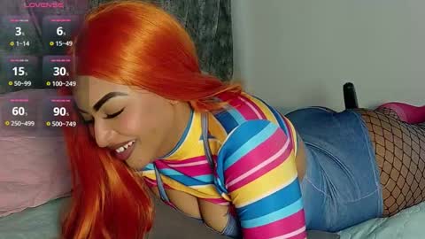 valerigallardo online show from October 31, 9:04 pm