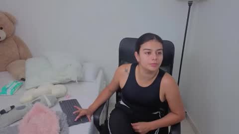 Juli C online show from November 11, 12:46 am