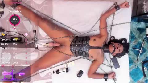 Snapshot of valeriix_ chatting on February 20, 3:41 pm valeriix_ online show from February 20, 3:41 pm