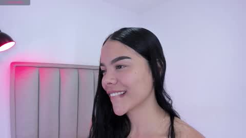 Cris  online show from October 9, 11:54 pm